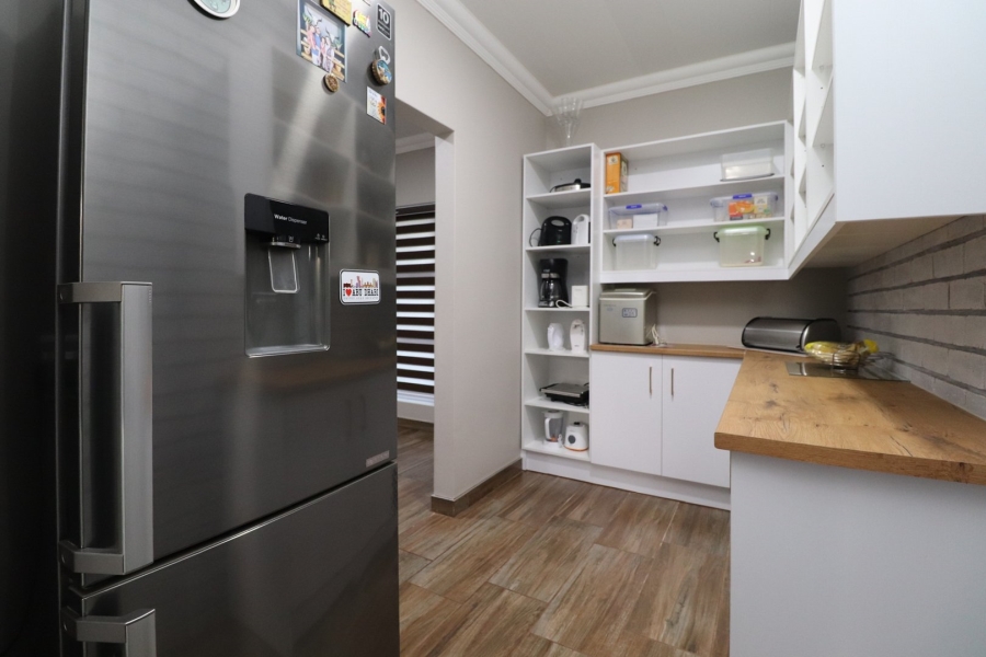 3 Bedroom Property for Sale in Doringkruin North West